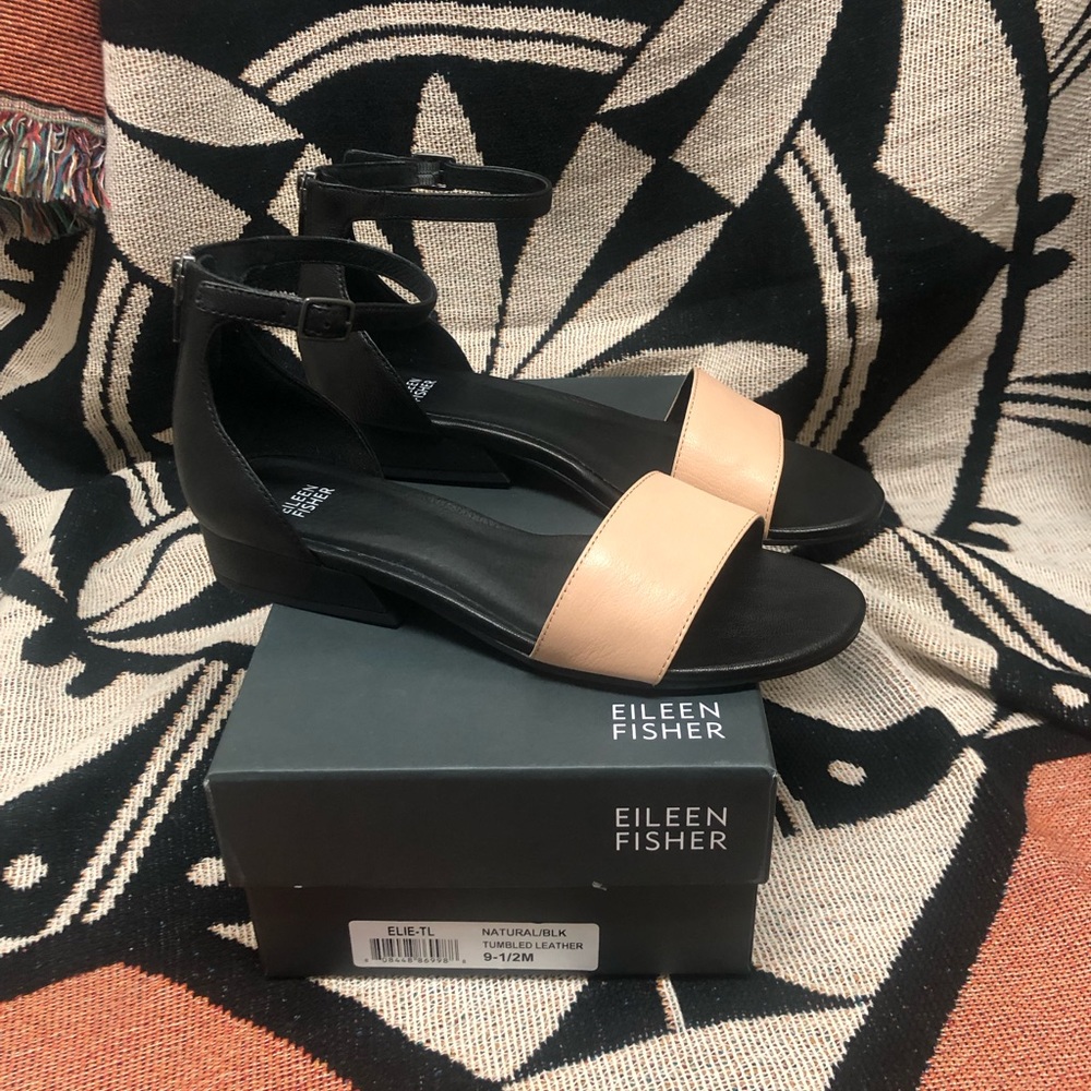 NWT, Eileen Fisher ankle strap sandal